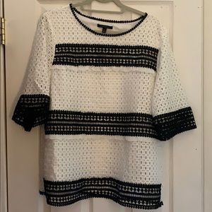 COPY - Gorgeous black and whit eyelet 3/4” sleeve top XL